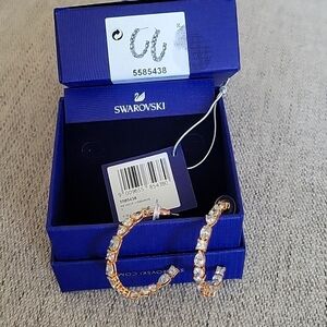 Swarovski mesmera hoop earings rose gold